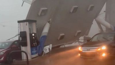 Stazione di servizio abbattuta da forte vento: il video è virale