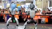 La dimostrazione di combattimento è un flop: robot sbagliano tutti i colpi