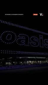 Oasis a Roma per due concerti nel 2027, l'annuncio nel video allo stadio Olimpico coi droni è spettacolare