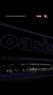 Oasis a Roma per due concerti nel 2027, l'annuncio nel video allo stadio Olimpico coi droni è spettacolare