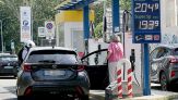Caro carburante, le dieci regole d’oro per risparmiare sul pieno