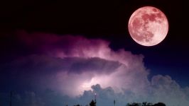 Luna Piena "delle fragole": rituali spirituali per accoglierla