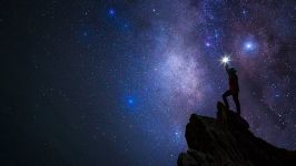 Transiti planetari di aprile: gli eventi astrologici del mese