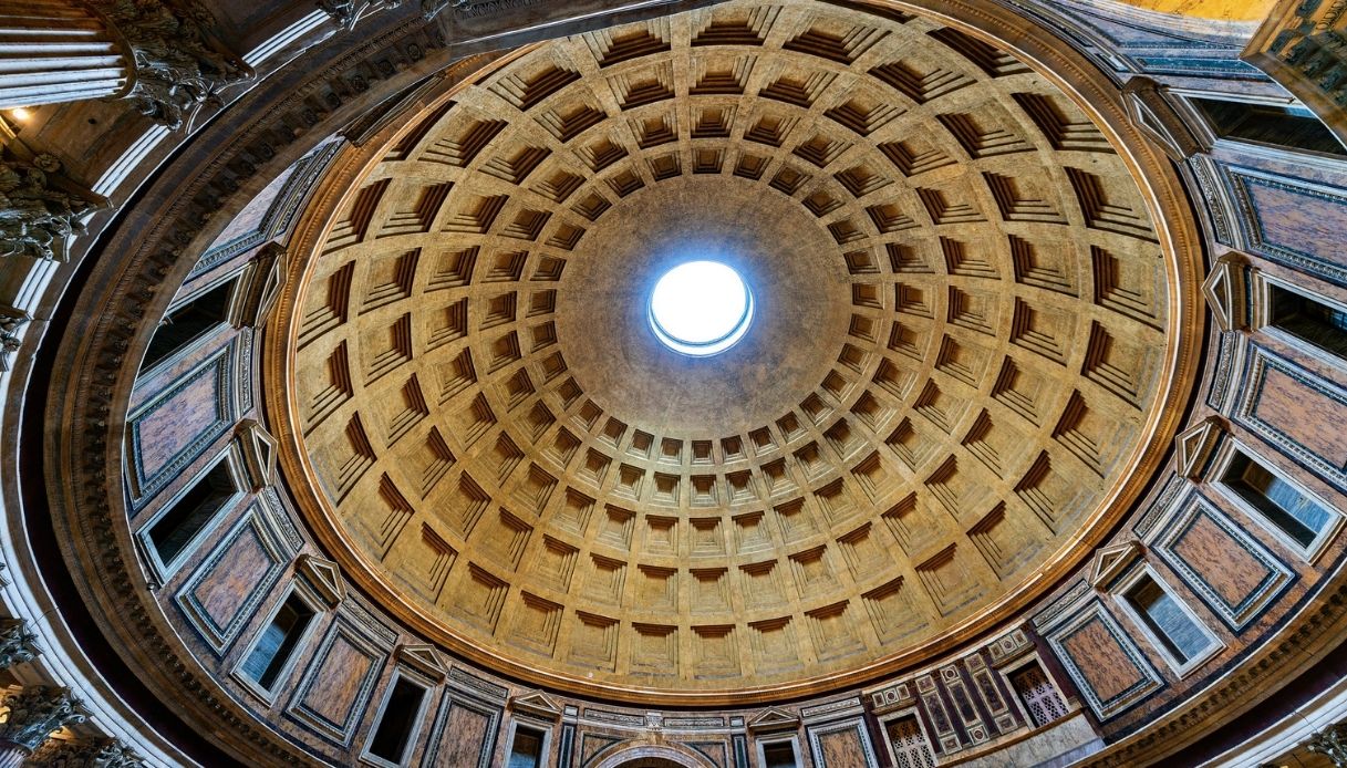Perché il Pantheon ha il tetto bucato?