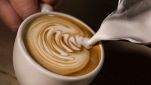 Perché il cappuccino ha la schiuma?