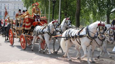 Quando il re parte, la città sta male