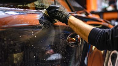 Più si ha cura d’una cosa, più presto si perde