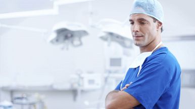 Medico, cura te stesso