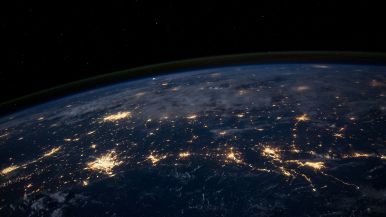 Tutto il mondo è paese