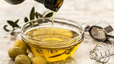 Olio, ferro e sale, mercanzia reale