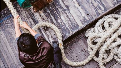 Una cosa tira l’altra