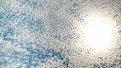 Cielo a pecorelle, sole a catinelle