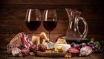 Perché con la carne si beve vino rosso?