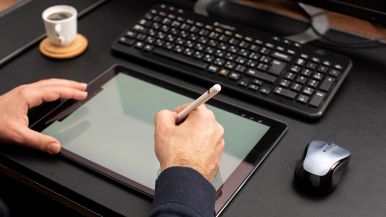 Wacom Intuos, la tavoletta grafica da viaggio