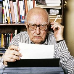 Andrea Camilleri, celebre scrittore siciliano