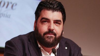 I libri di Antonino Cannavacciuolo