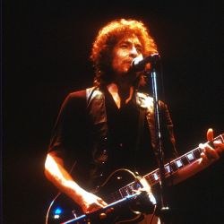 Bob Dylan, il cantautore premio Nobel per la letteratura