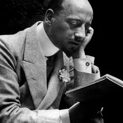 Gabriele D'Annunzio, esponente del Decadentismo