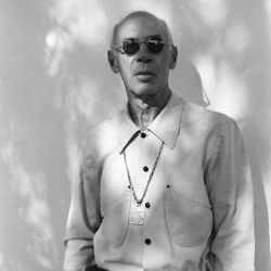 Lo scrittore Henry Miller