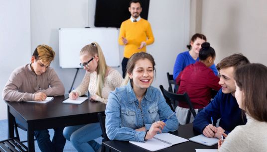 studenti a scuola