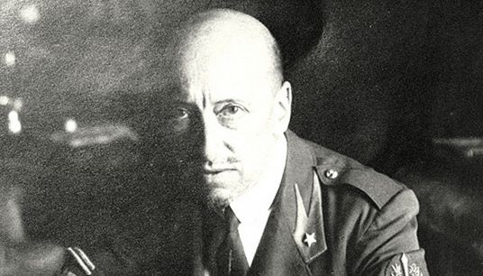 Gabriele D'Annunzio tra le possibili tracce della prova scritta alla Maturità 2024