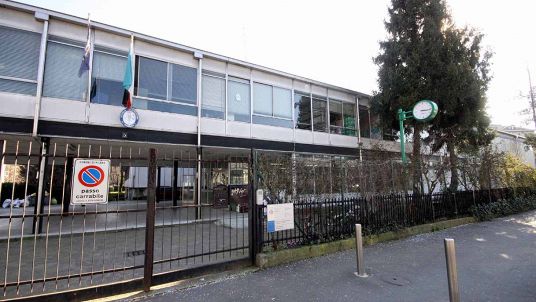 Chiusa la scuola primaria di via Massaua a Milano