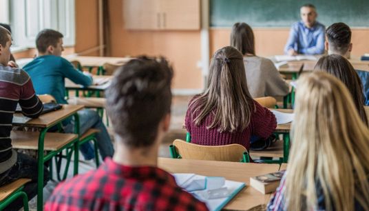 Educazione affettiva, la richiesta degli studenti al Governo