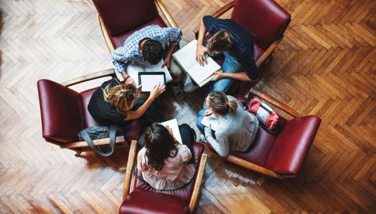 Studenti universitari tutor per quelli delle medie: l'idea e l'obiettivo