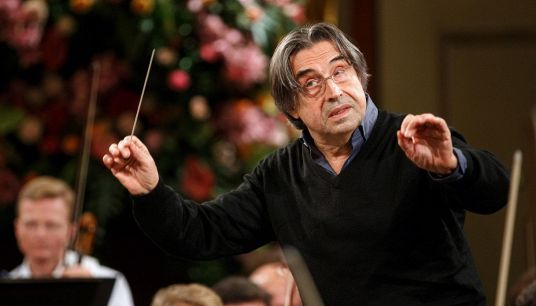 Riccardo Muti e scuola: perché ci vorrebbe uno tsunami culturale