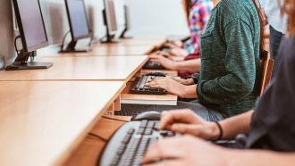 Prove Invalsi 2025 per terza media: ma se va male?