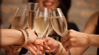 Notte prima degli esami di Maturità, l'ordinanza anti brindisi