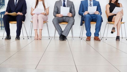 Lavoro, i laureati non bastano: i profili più cercati