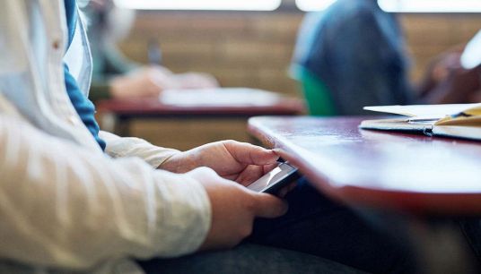 Divieto di uso dello smartphone in classe