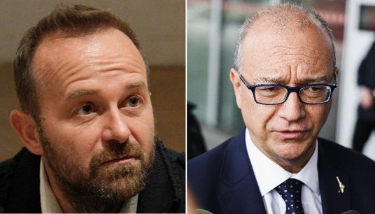 Il professore Enrico Galiano e il ministro Giuseppe Valditara