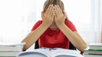 Perché 1 italiano su 3 fatica a comprendere i testi