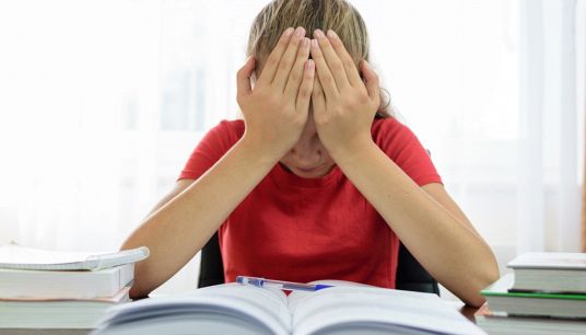 Perché 1 italiano su 3 fatica a comprendere i testi