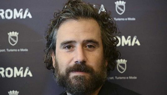 Il cantante Tommaso Paradiso