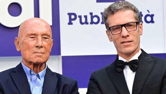 Preside e professore de Il Collegio 9