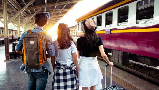 Fuga di giovani, l’Italia ha perso 5 milioni di ragazzi