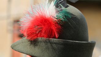 Firmato protocollo tra MIM e alpini, novità per la Maturità 2026