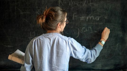 Quanto guadagna un insegnante in Italia: "Aumenti in arrivo”