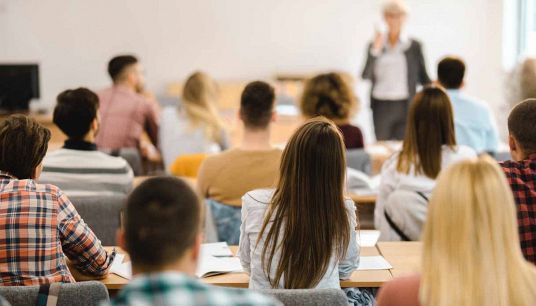 Aula di una scuola superiore in Italia