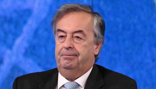 Il professore Roberto Burioni