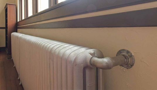 Freddo e gelo nelle scuole