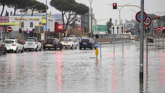 Scuole chiuse a Roma per maltempo