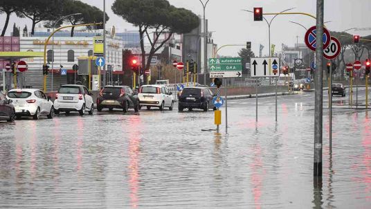 Scuole chiuse a Roma per maltempo