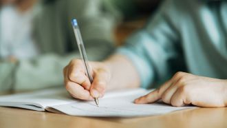 La storia di Gabriele Corsello, Maturità con 100 e lode a 17 anni