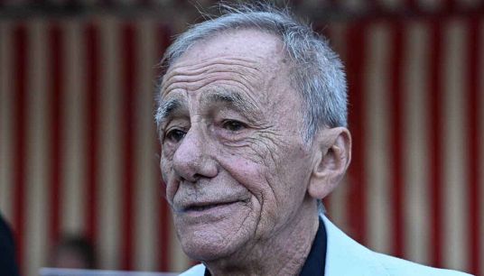 Il cantautore Roberto Vecchioni