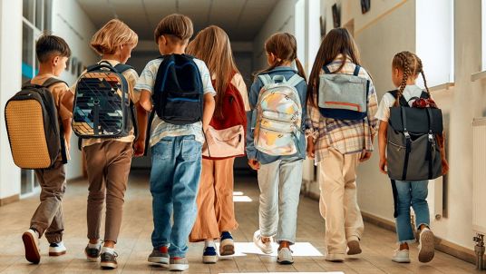 Scuola e socializzazione, l'allarme lanciato da Novara