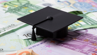 soldi-cappello-universita